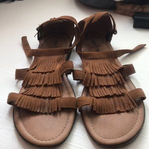 Minnetonka Shoes